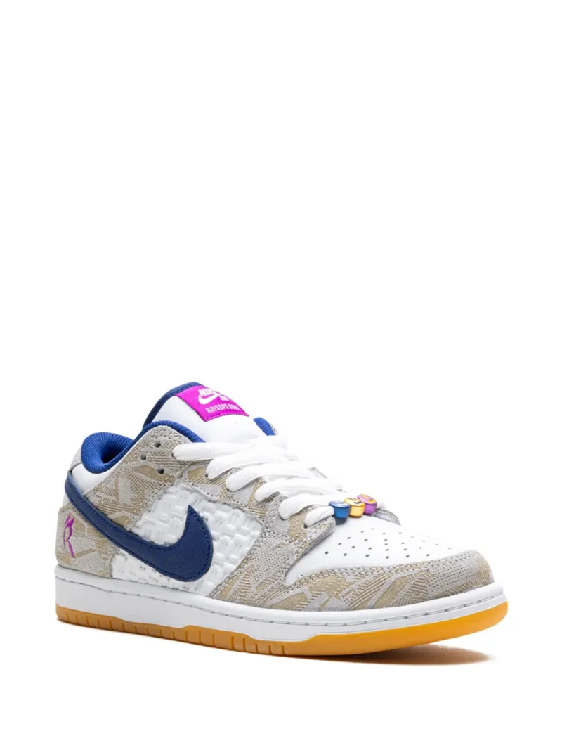 Nike SB Dunk Low Rayssa Leal - Image 2