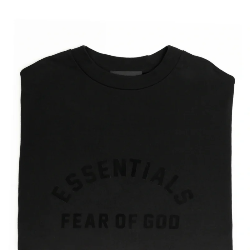 FEAR OF GOD ESSENTIALS Black Crewneck T-Shirt