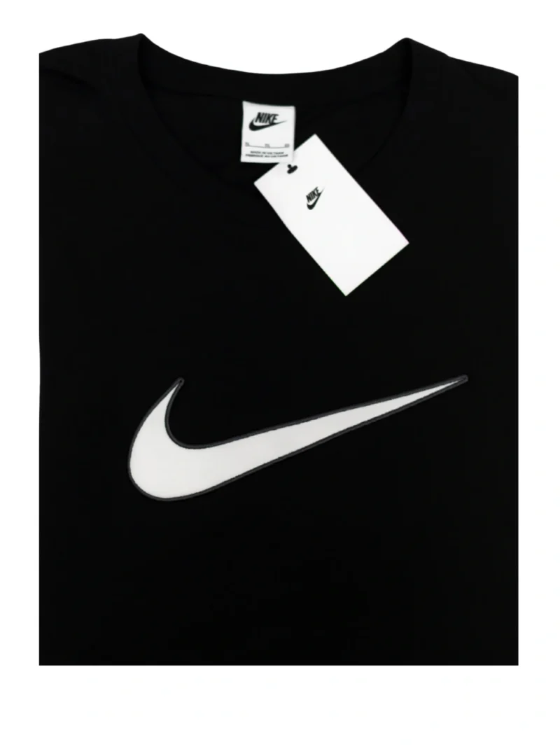 Nike Swoosh T-Shirt