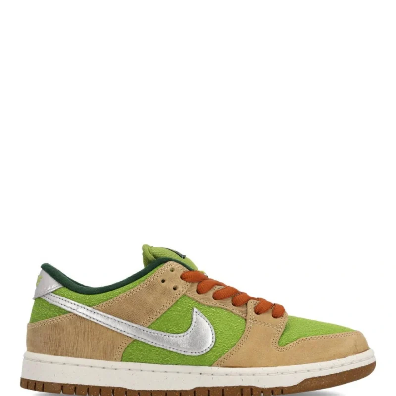 SB Dunk Low Escargot
